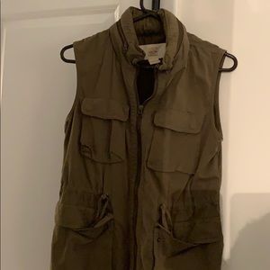 JCREW classic twill chino vest